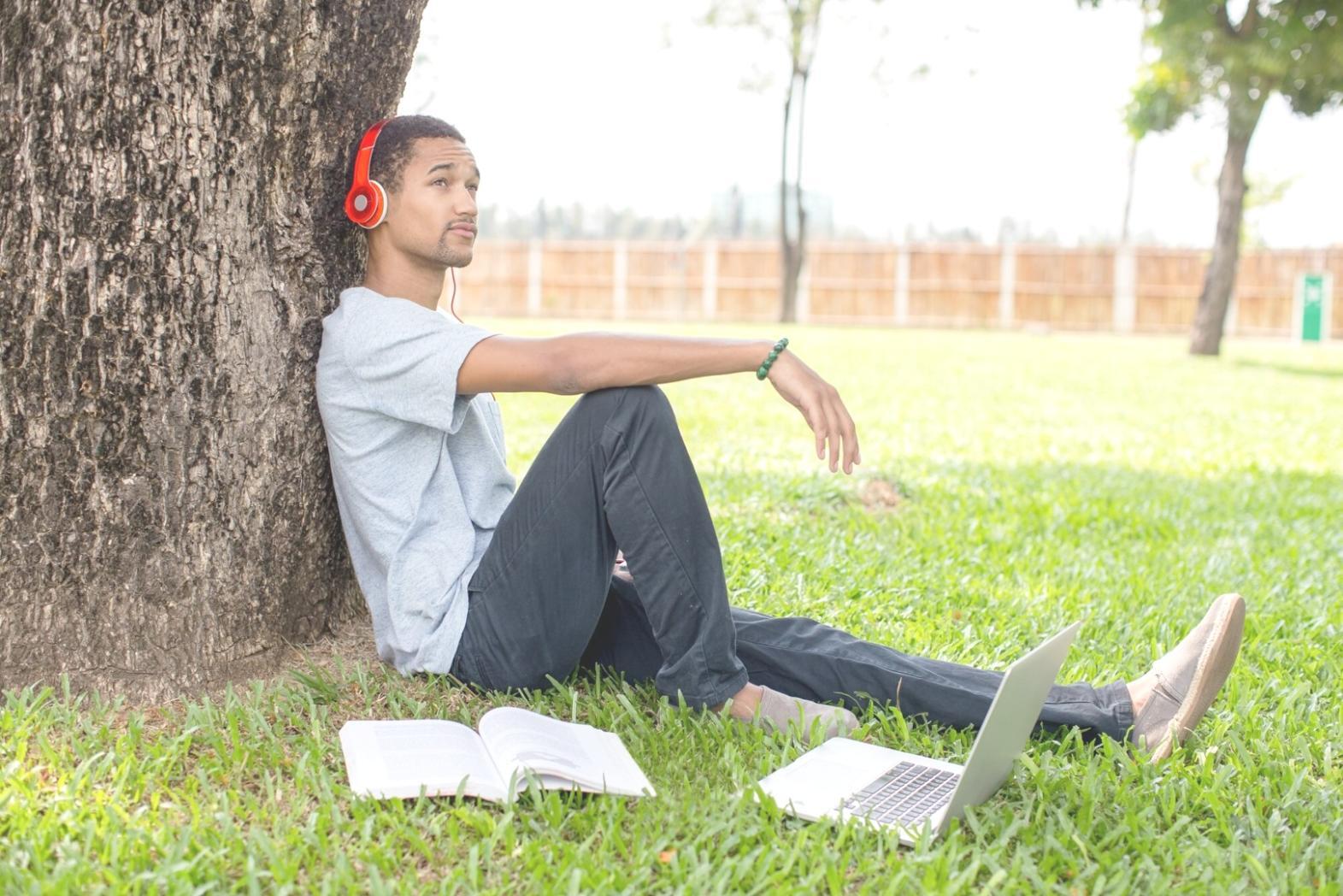 Dashboard de suivi budgétaire avec indicateurs clés